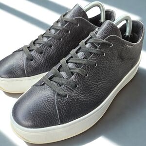 Tod's Black Leather Low-Top Sneakers with White Sole